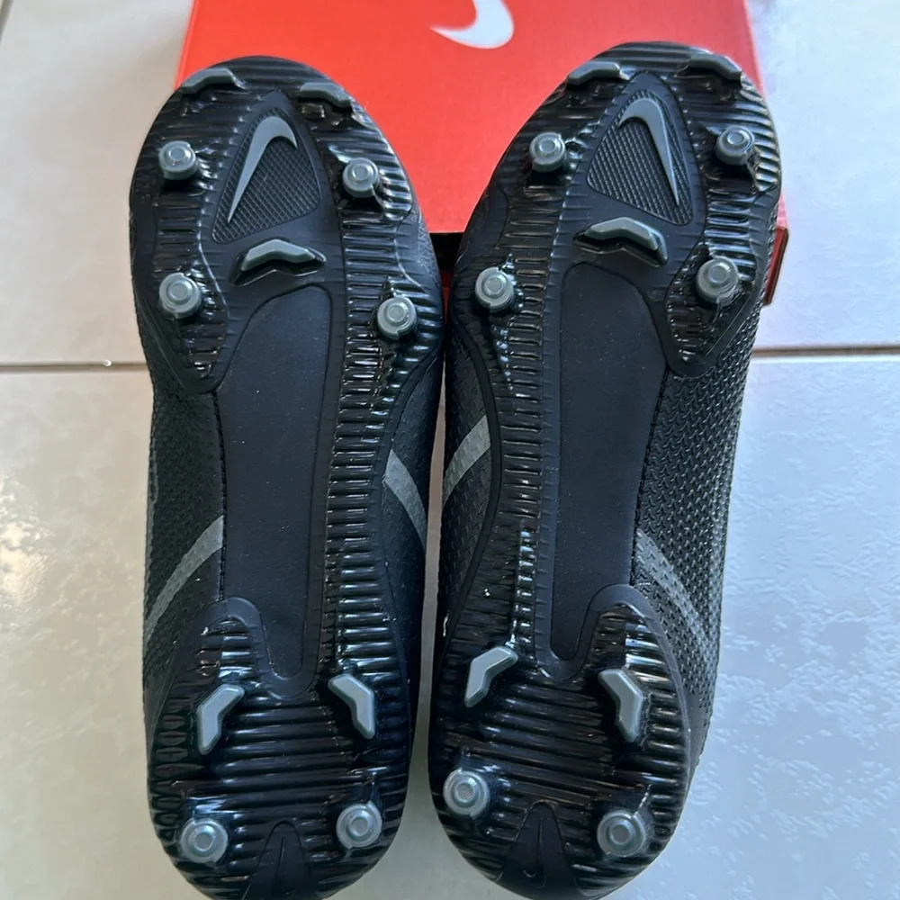 Nike JR Phantom GT2 Academy Cleats  1.5 year - Picture 7 of 9